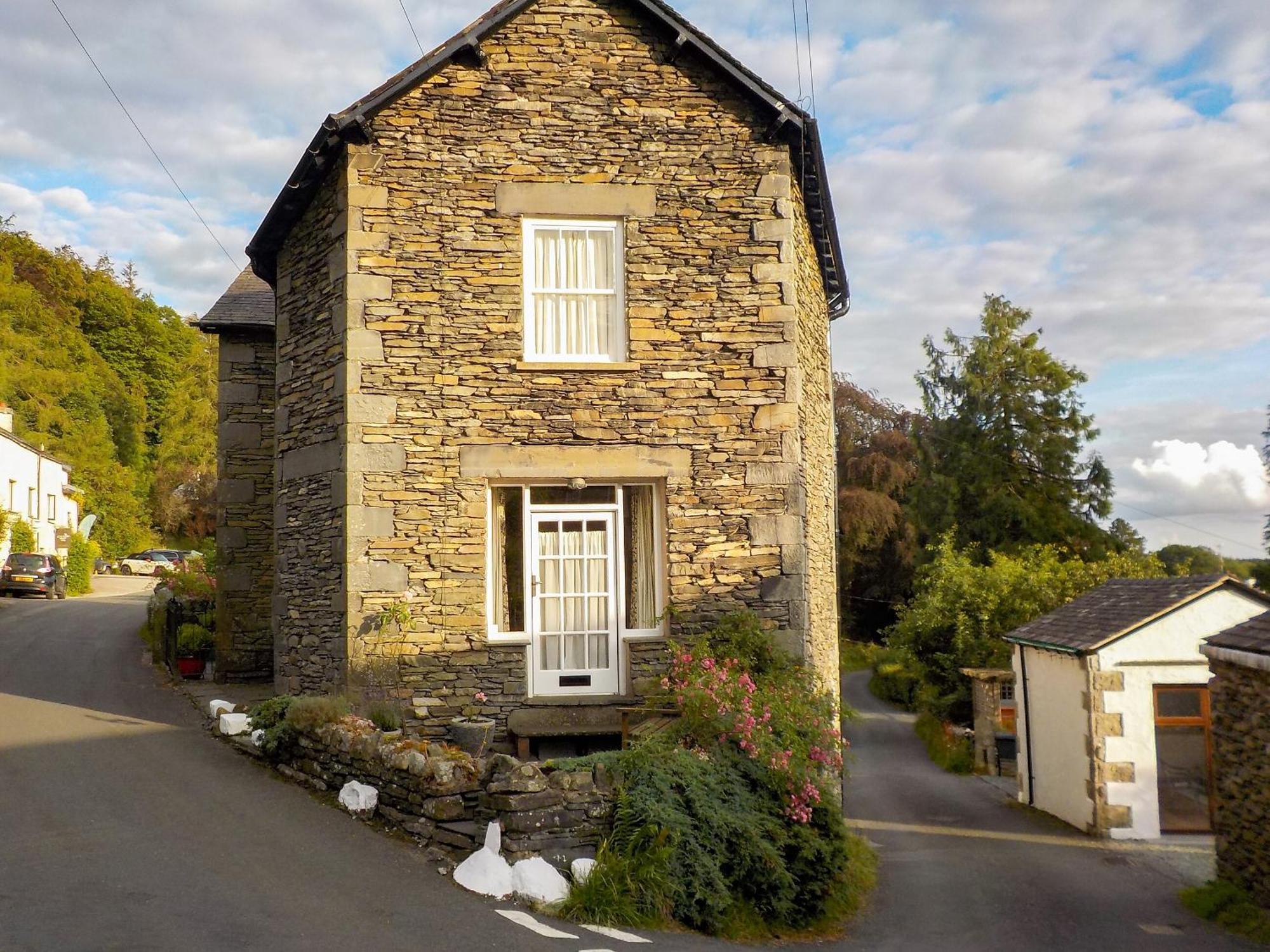 Letterbox Cottage Near Sawrey Exterior photo